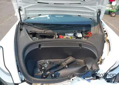 2020 Tesla Model 3 Long Range Dual Motor All-Wheel Drive из США, поврежденный, VIN 5YJ3E1EB4LF647733